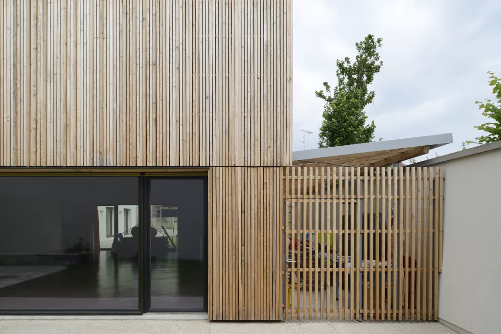 Ecole maternelle, accueil périscolaire et médiathèque