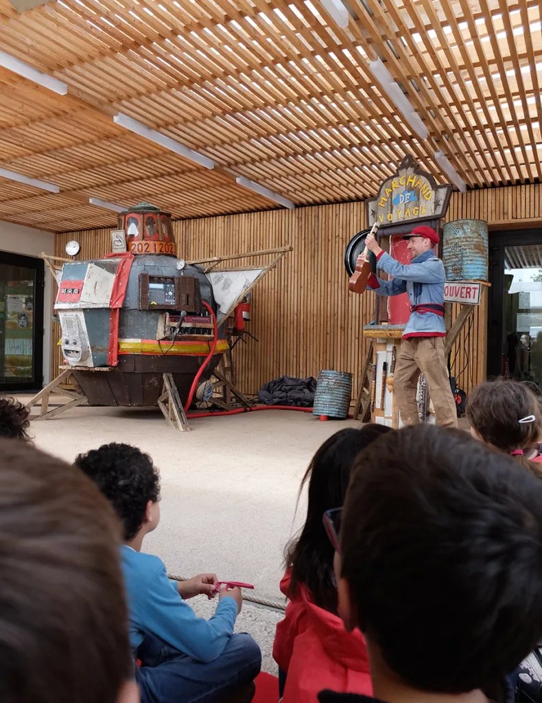 Ecole maternelle, accueil périscolaire et médiathèque