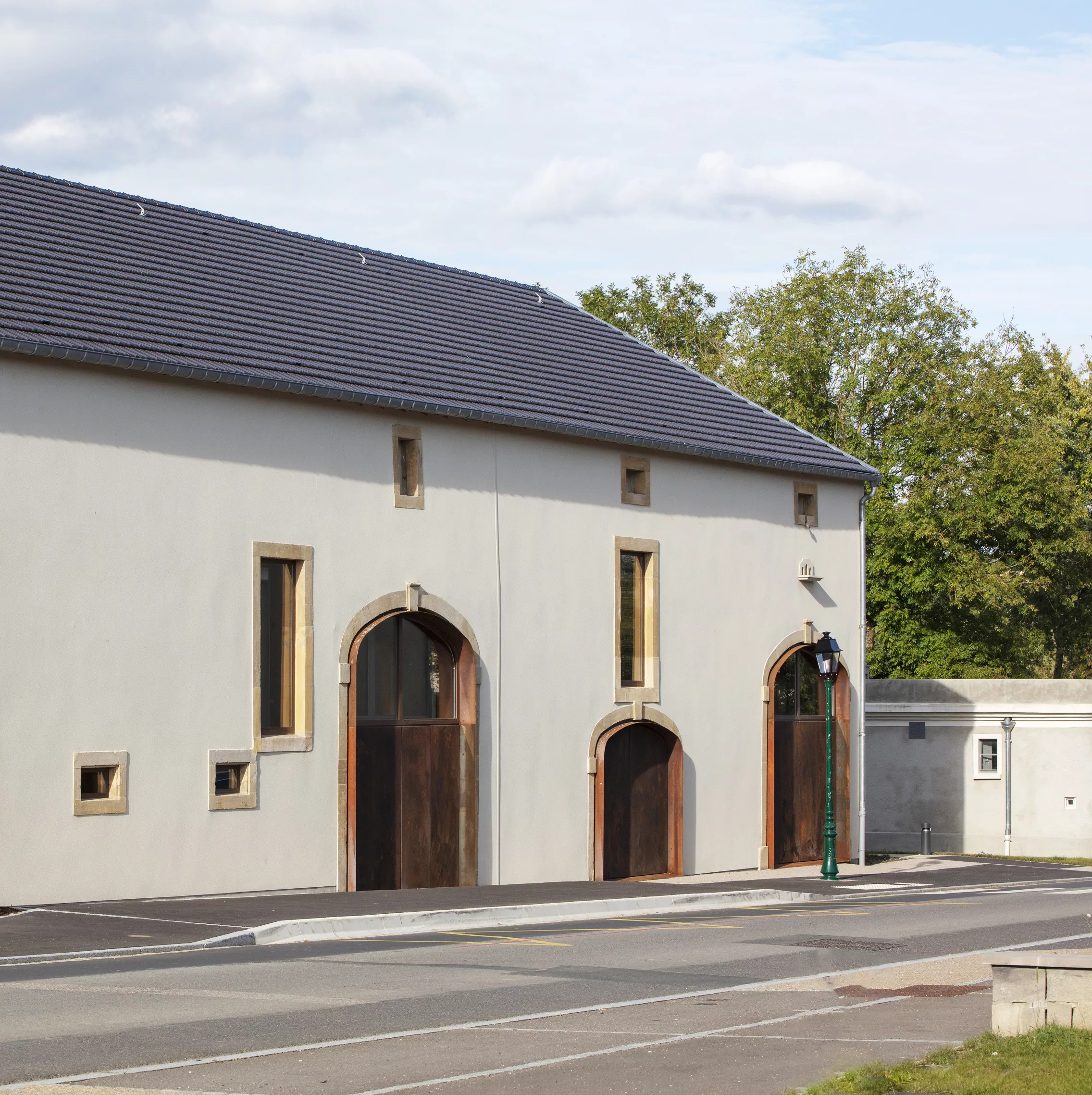 roussy le village vignette