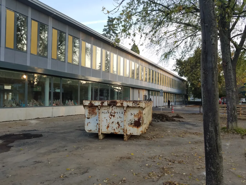 Restaurant scolaire et accueil périscolaire / La Seille