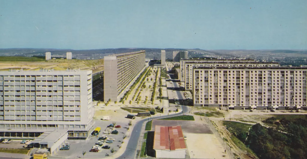 Construction de 20 logements collectifs / plateau de Haye