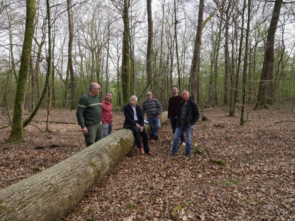 Salle multi-activités et bibliothèque Lasalamandre