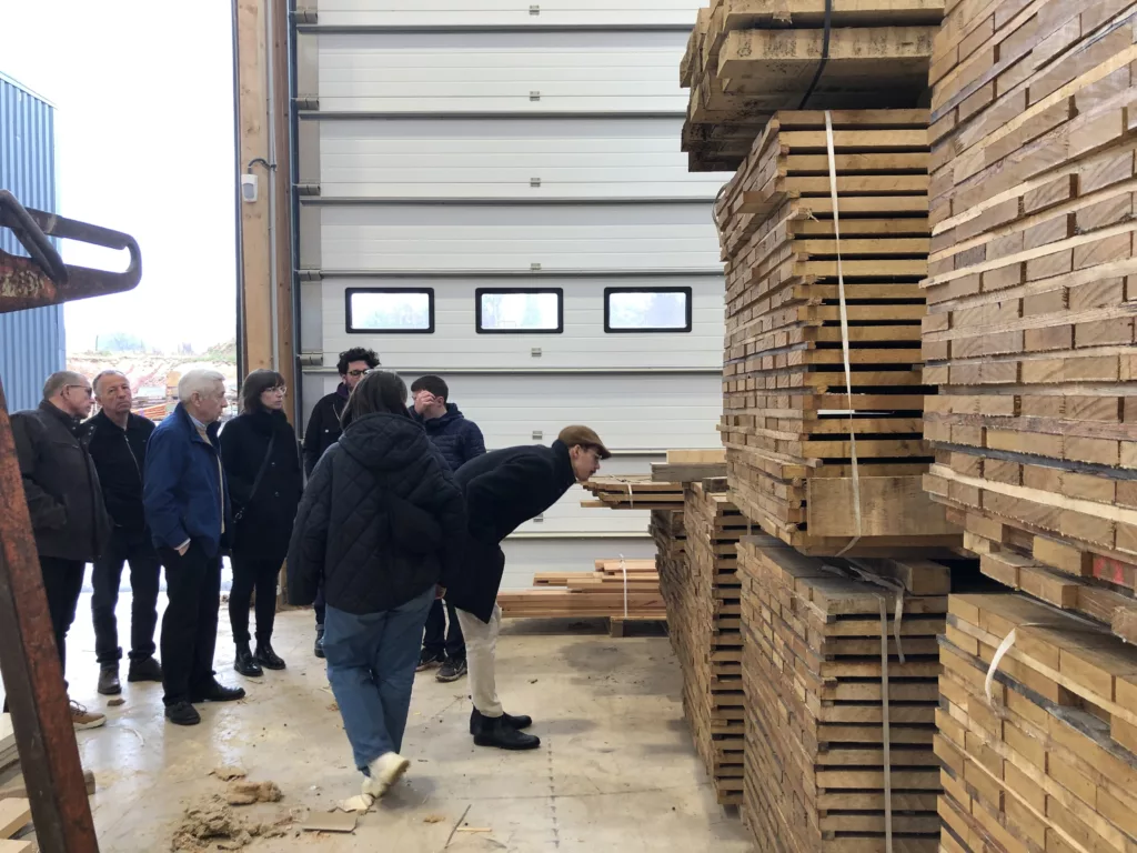 Salle multi-activités et bibliothèque Lasalamandre