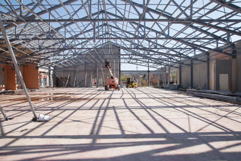 Marché couvert et place publique